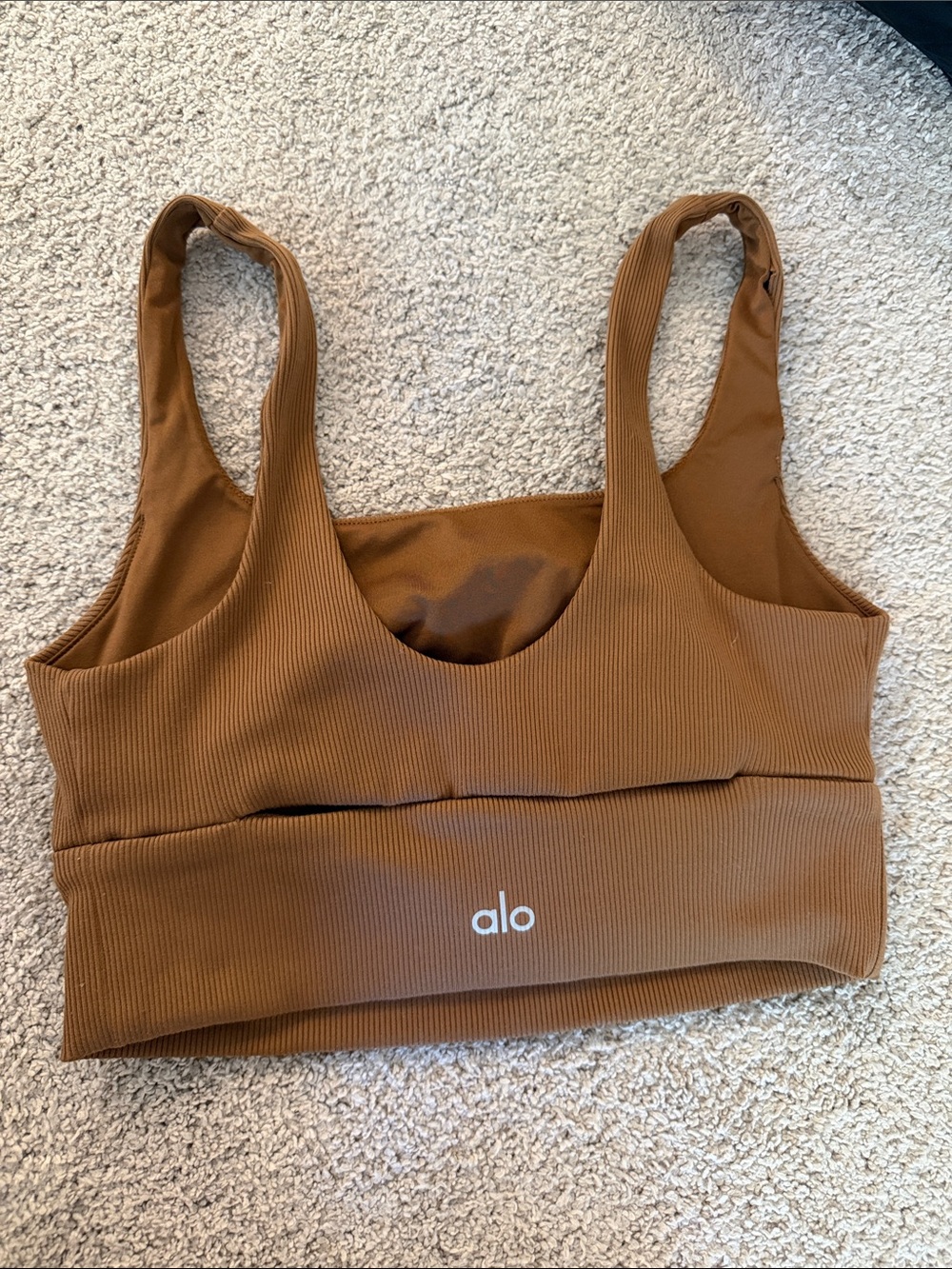 Alo Yoga Brown Set - Picture 3 of 6